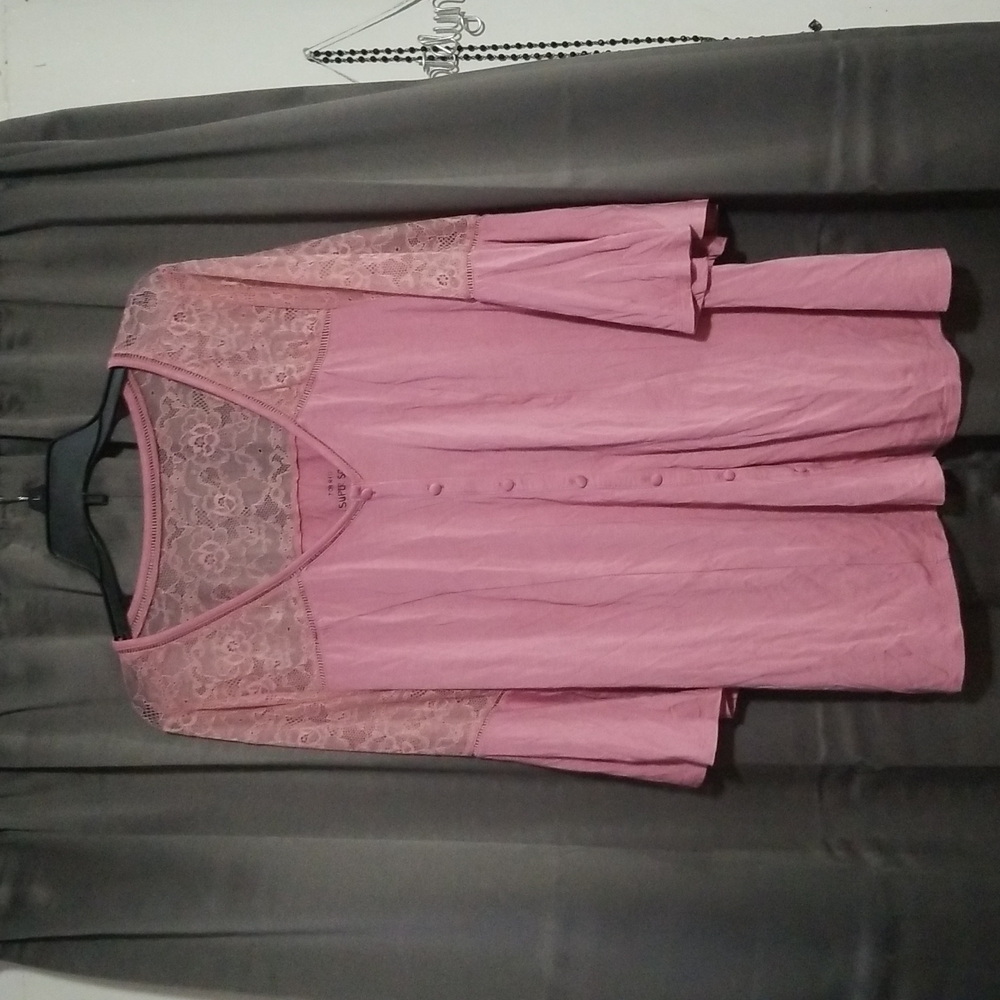 Torrid pink lace blouse